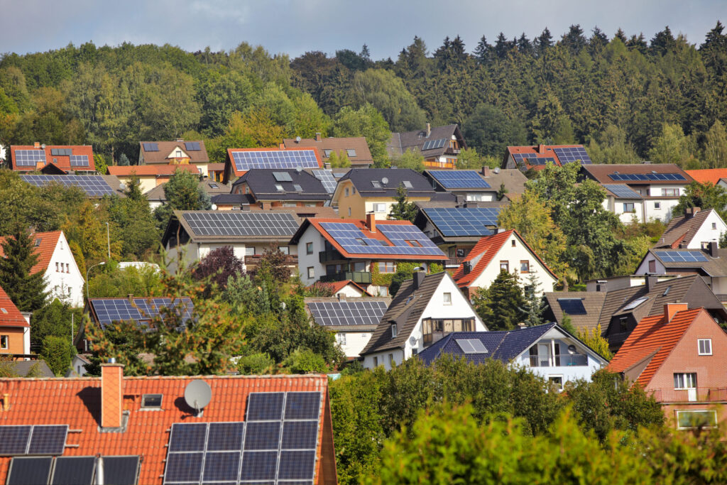 découvrez des leads b2b photovoltaïques de qualité pour booster votre activité dans le secteur de l'énergie solaire.