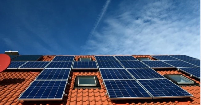 découvrez comment optimiser l'énergie solaire grâce à nos leads photovoltaïques de qualité supérieure.