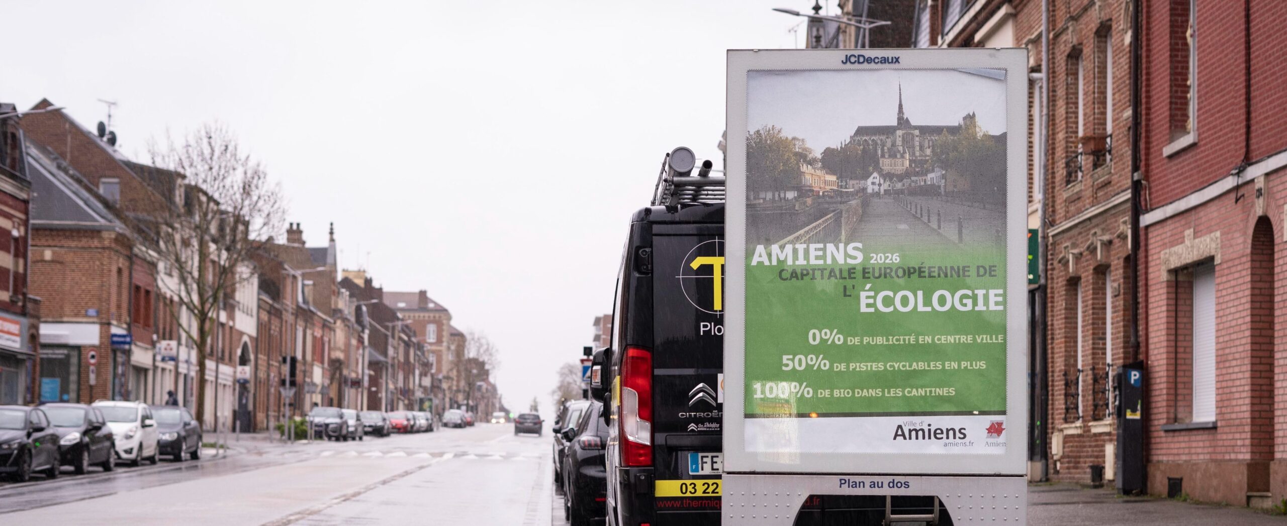 découvrez amiens, capitale des leads, une ville qui allie histoire, culture et innovation. explorez ses richesses patrimoniales, ses entreprises dynamiques et son ambiance chaleureuse.