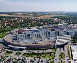 découvrez comment amiens se positionne comme la capitale photovoltaïque, mettant en avant ses initiatives durables et ses projets innovants pour promouvoir l'énergie solaire et transformer son paysage énergétique.