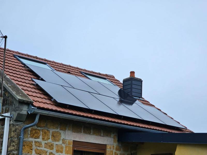 découvrez les nombreux avantages des panneaux photovoltaïques à amiens. profitez d'une énergie renouvelable, réduisez vos factures d'électricité et contribuez à la protection de l'environnement. informez-vous sur les subventions et les aides disponibles pour rendre votre projet solaire accessible et rentable.