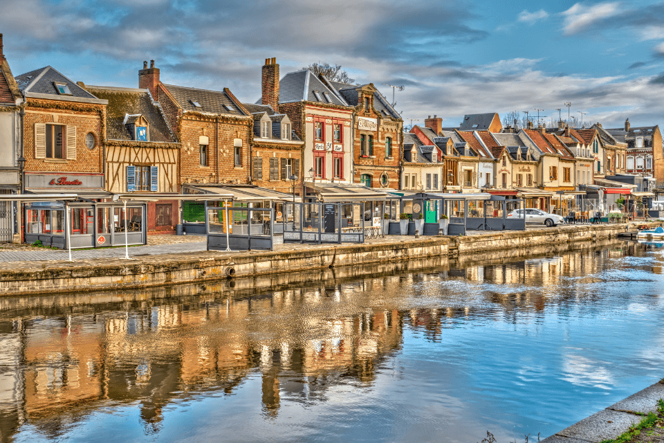 découvrez les perspectives et les enjeux de l'avenir énergétique à amiens. explorez les initiatives locales en matière de développement durable, les innovations technologiques et les solutions écologiques pour une transition énergétique réussie dans la région.