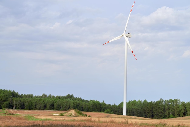 découvrez les enjeux et les solutions pour un avenir énergétique durable. explorez des idées innovantes, des technologies renouvelables et des stratégies visant à réduire notre empreinte carbone et à garantir une planète saine pour les générations futures.