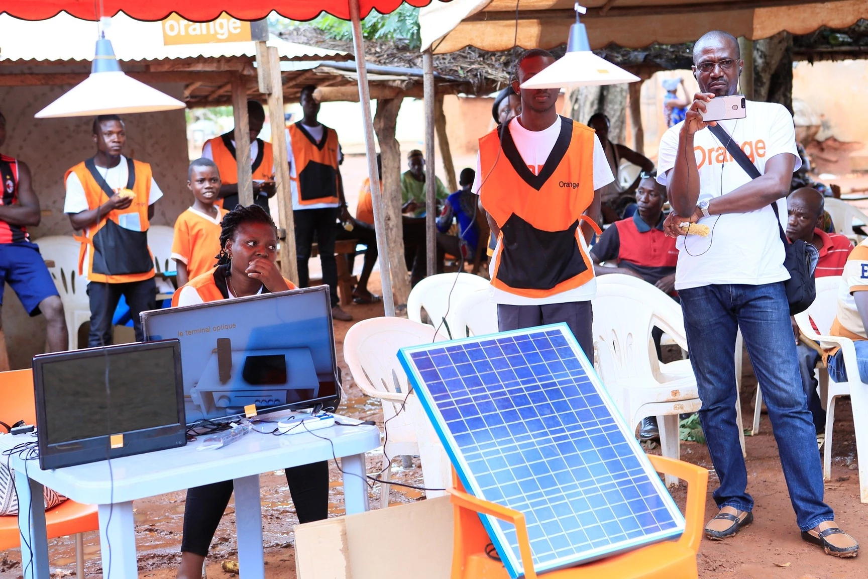 découvrez le monde fascinant de l'énergie solaire avec côté solaire. explorez nos solutions durables, nos conseils pratiques et les dernières innovations pour profiter pleinement de l'énergie du soleil et réduire votre empreinte carbone.