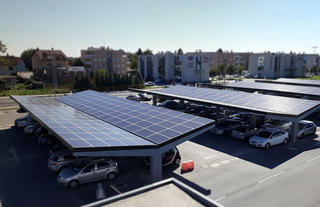 découvrez les meilleures stratégies d'optimisation pour la prospection photovoltaïque. améliorez votre approche, maximisez vos leads et développez votre activité dans le secteur des énergies renouvelables grâce à des techniques innovantes et efficaces.