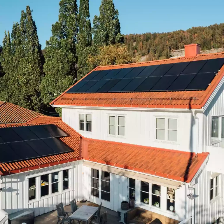 découvrez nos solutions de panneaux photovoltaïques à amiens pour réduire votre facture d'électricité et contribuer à la transition énergétique. profitez d'une installation sur mesure, d'un service professionnel et d'avantages écologiques.