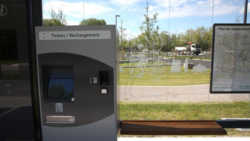 découvrez nos solutions de panneaux solaires à amiens pour profiter de l'énergie renouvelable et réduire votre facture d'électricité. bénéficiez d'une installation professionnelle et d'un accompagnement personnalisé pour un avenir durable.