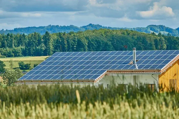 découvrez comment générer des leads qualifiés pour votre pme dans le secteur des énergies solaires. optimisez votre stratégie marketing et attirez des clients potentiels intéressés par des solutions durables et innovantes en matière d'énergie renouvelable.