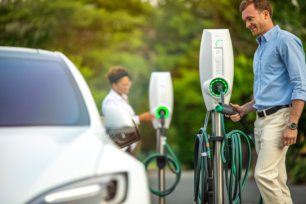 découvrez l'expérience unique des bornes électriques : un guide complet sur leur utilisation, leurs avantages, et comment elles révolutionnent la recharge de vos véhicules. profitez d'une transition vers une mobilité durable et intelligente.