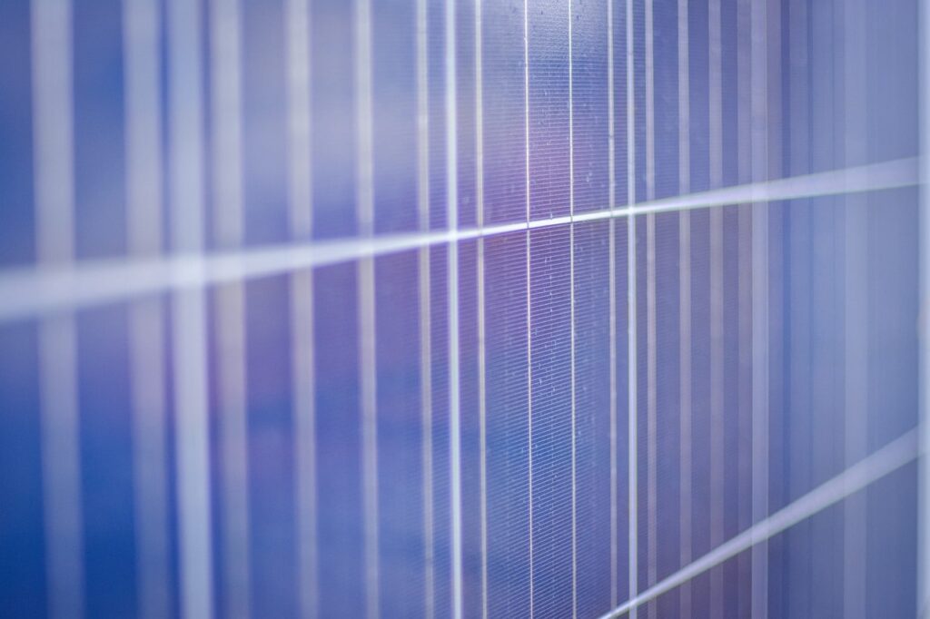 découvrez les dernières innovations en matière de panneaux photovoltaïques, qui révolutionnent la production d'énergie solaire. explorez des technologies avancées, des gains d'efficacité et des solutions durables pour un avenir énergétique optimisé.