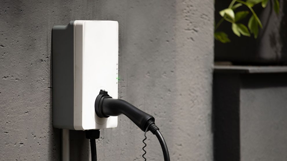 découvrez comment les bornes de recharge peuvent devenir un levier efficace pour générer des leads et développer votre activité. explorez les avantages et les opportunités offertes par l'installation de bornes de recharge pour attirer de nouveaux clients et renforcer votre position sur le marché.