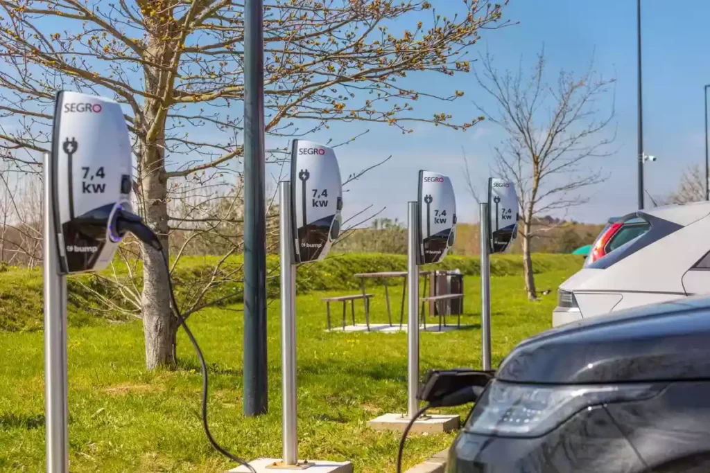 découvrez comment attirer de nouveaux clients grâce à l'installation de bornes électriques. explorez les avantages de proposer des solutions de recharge innovantes pour les véhicules électriques et augmentez votre visibilité tout en répondant aux attentes environnementales croissantes.