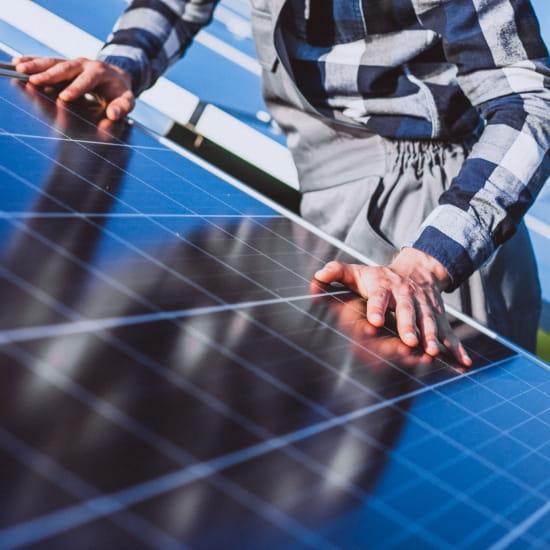 découvrez les solutions de financement pour installer des panneaux photovoltaïques et passez à l'énergie solaire. profitez d'aides, de subventions et de prêts adaptés pour rendre votre projet accessible et économisez sur vos factures d'électricité tout en préservant l'environnement.