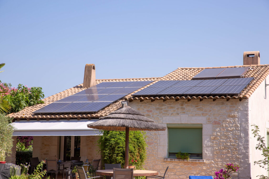 découvrez les installations éligibles pour le photovoltaïque : profitez des aides financières, des subventions et des avantages fiscaux pour maximiser votre investissement dans l'énergie solaire. informez-vous sur les critères d'éligibilité et transformez votre consommation d'énergie.