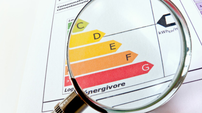 découvrez les sanctions liées au diagnostic immobilier en france. informez-vous sur les obligations légales, les conséquences des diagnostics non conformes et les moyens de se conformer aux réglementations en vigueur pour éviter des pénalités.