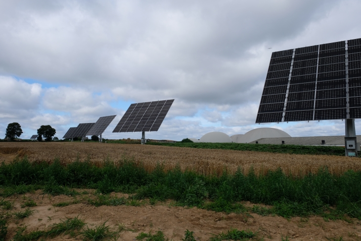 découvrez notre abonnement solaire flexible qui vous permet de profiter d'une énergie renouvelable à prix réduit. engagez-vous pour l'environnement tout en réalisant des économies sur vos factures d'électricité grâce à notre solution simple et accessible.