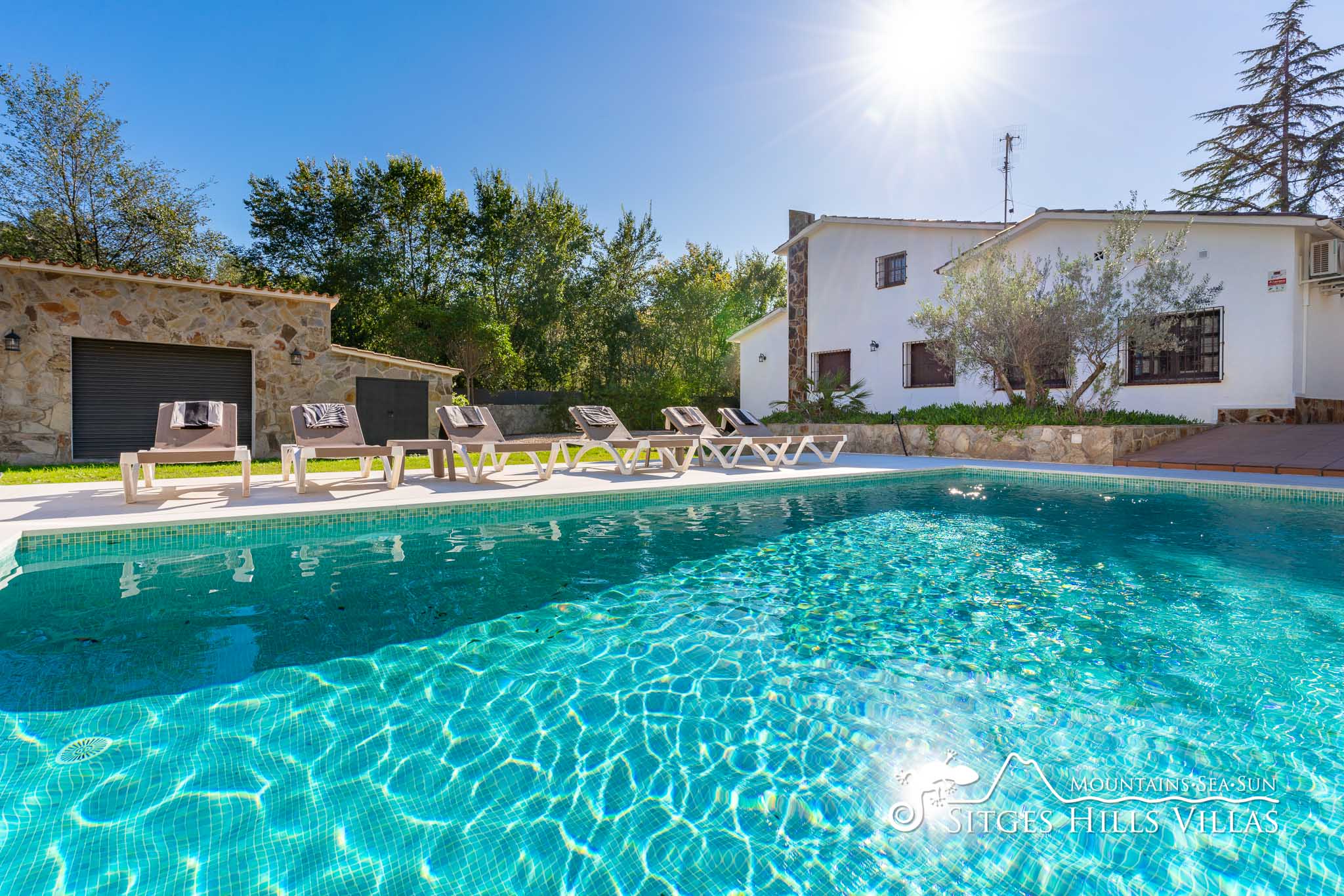 découvrez les avis et retours d'expérience sur les leads piscine. trouvez des conseils, des astuces et des recommandations pour choisir le bon service et optimiser votre projet de piscine.