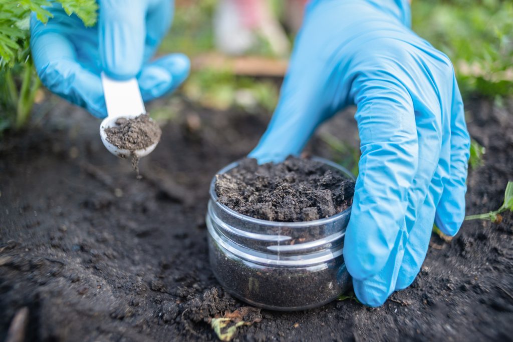 découvrez comment le diagnostic de pollution des sols permet d'évaluer la qualité du sol et d'identifier les contaminants. informez-vous sur les méthodes d'analyse, les enjeux environnementaux et les solutions pour assainir vos terrains.