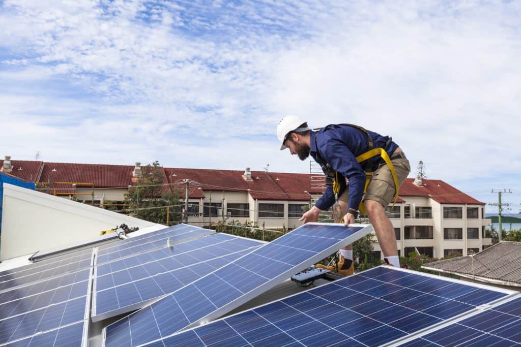 découvrez comment réaliser des économies d'énergie grâce à des travaux de rénovation efficaces. optimisez votre habitat, réduisez vos factures et améliorez votre confort tout en préservant l'environnement.