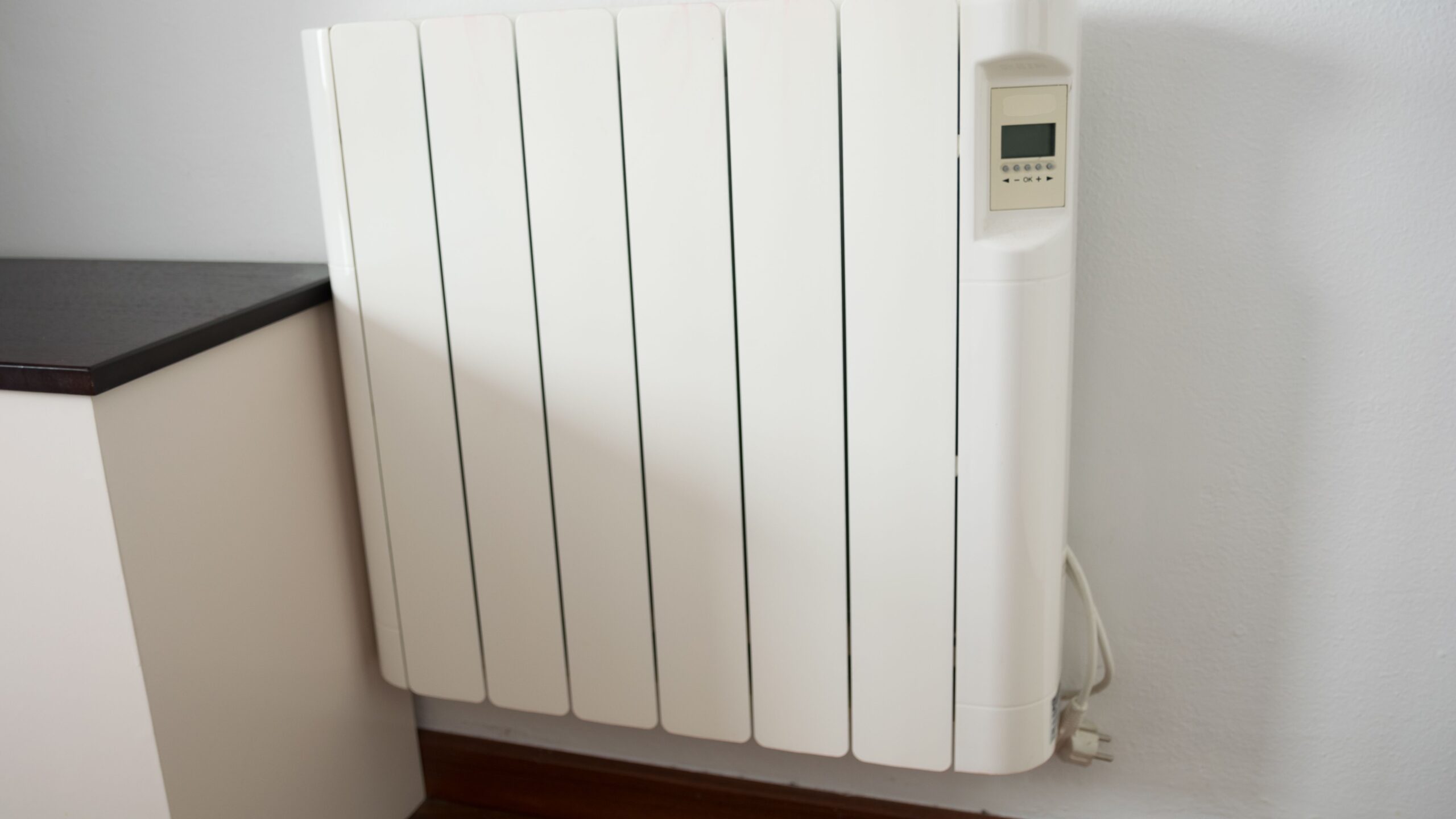 découvrez comment estimer la consommation énergétique de votre radiateur à inertie pour optimiser votre chauffage. obtention de conseils pratiques et d'outils d'évaluation pour maîtriser vos dépenses énergétiques.