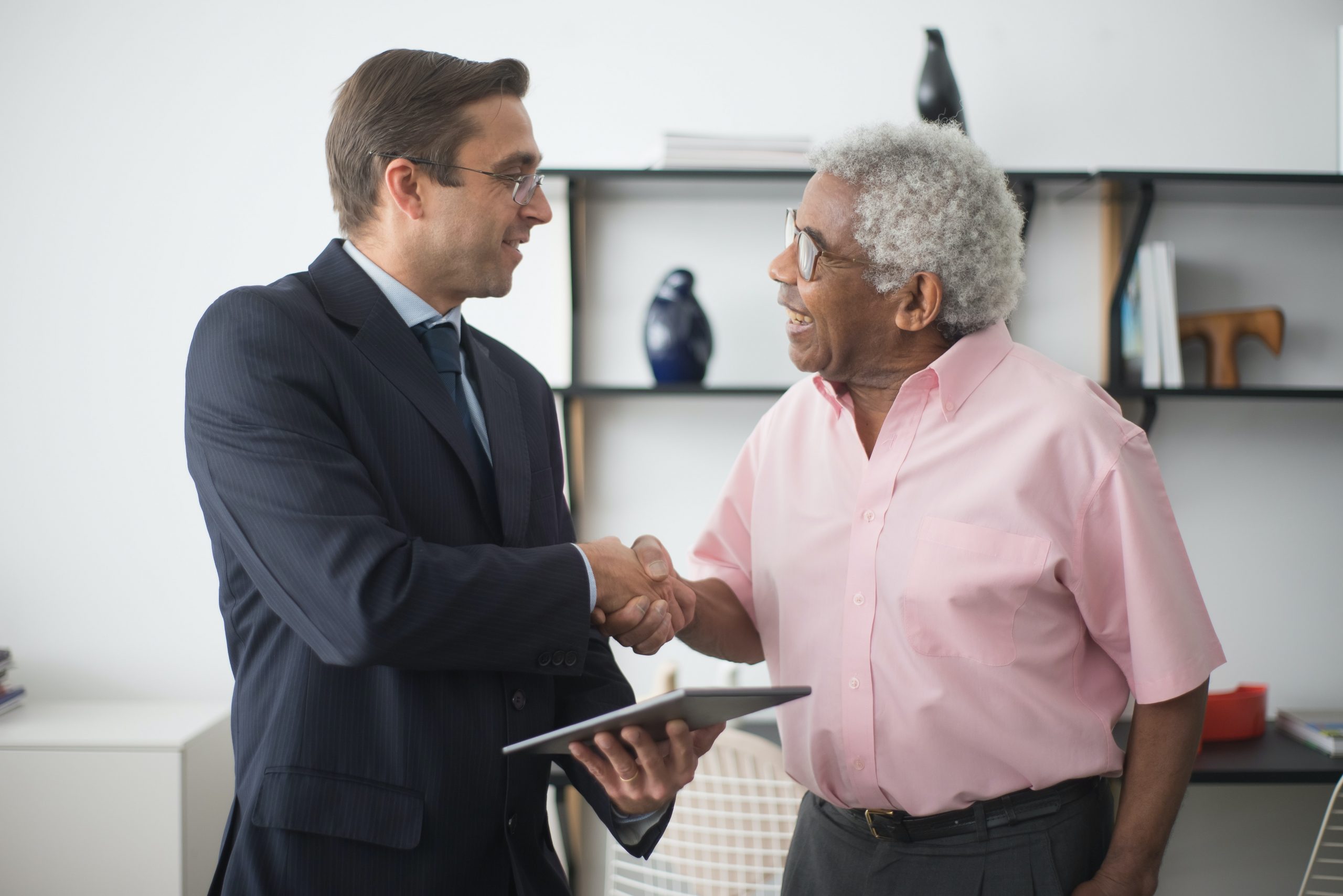 découvrez comment générer des leads qualifiés pour votre entreprise d'assurance grâce à des stratégies innovantes et ciblées. maximisez votre portefeuille clients avec des techniques éprouvées et des outils modernes.