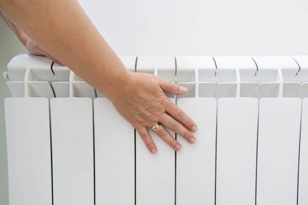 découvrez comment optimiser l'efficacité de votre radiateur à inertie pour un confort thermique maximal tout en réduisant votre consommation d'énergie. suivez nos conseils pratiques et techniques pour améliorer la performance de votre chauffage.