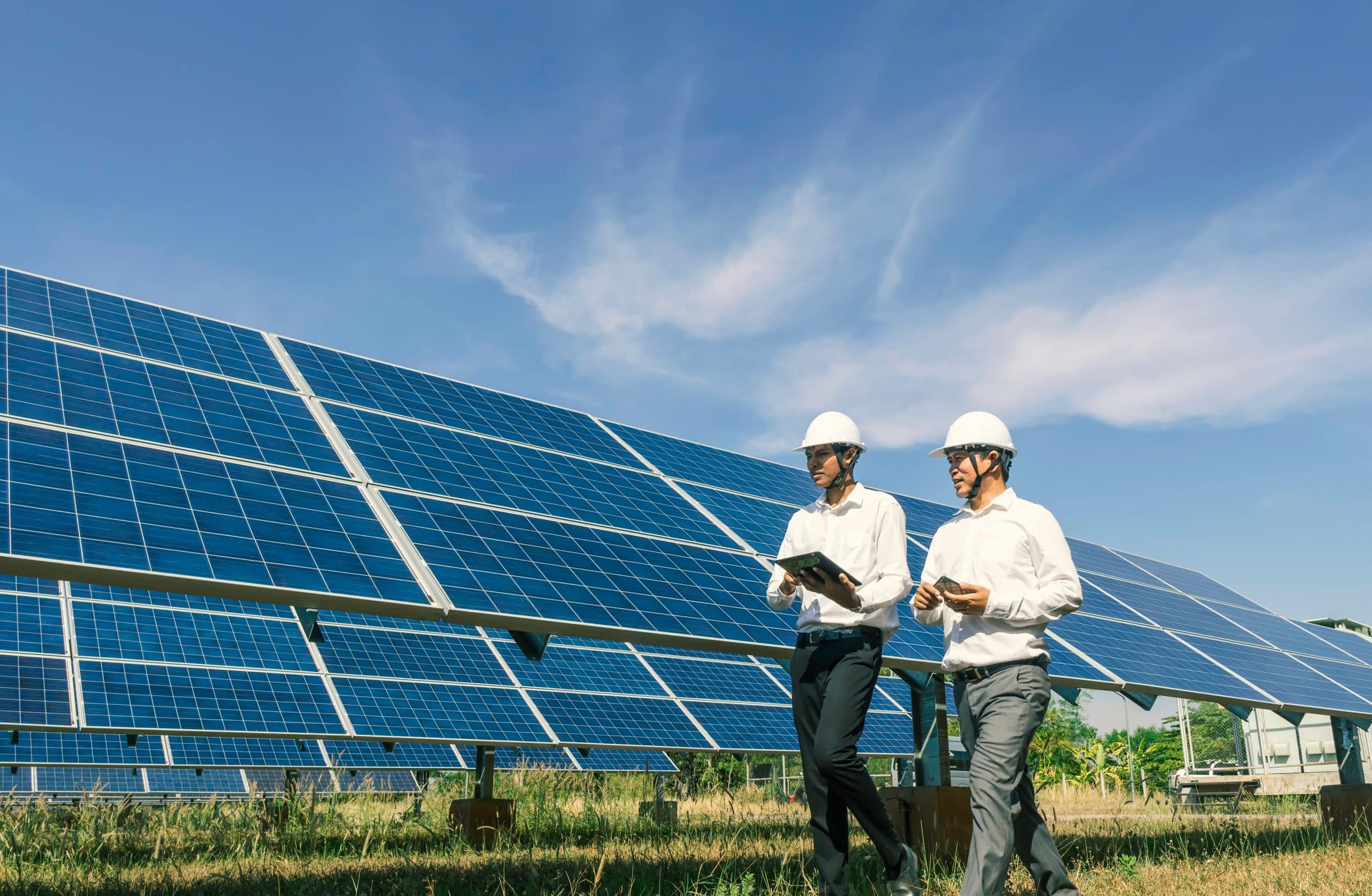 découvrez comment les panneaux photovoltaïques peuvent transformer l'énergie pour votre entreprise. explorez les différentes solutions adaptées aux professionnels, les avantages économiques et écologiques, ainsi que des conseils d'experts pour optimiser votre transition vers une énergie renouvelable durable.