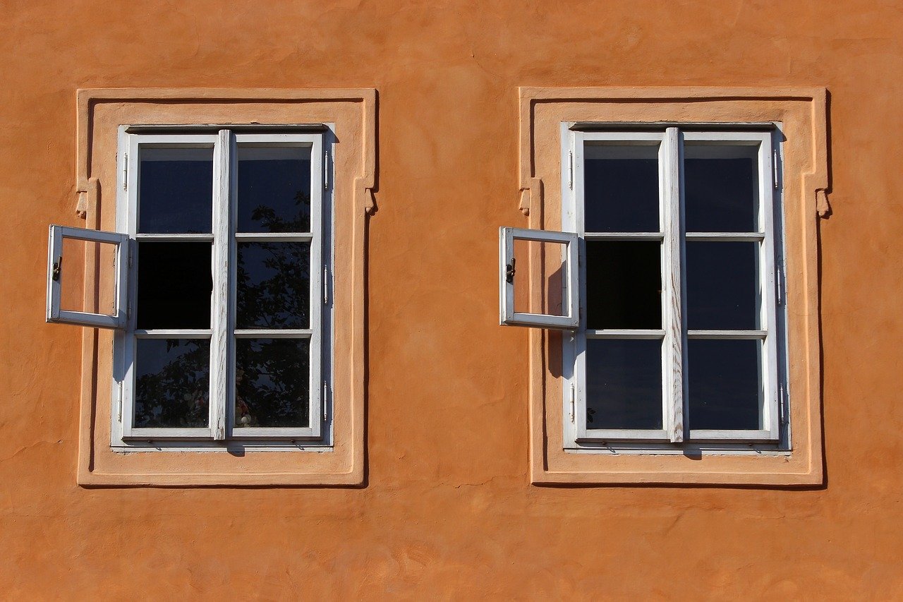 découvrez nos services de remplacement de fenêtres pour améliorer l'isolation et l'esthétique de votre maison. profitez d'un large choix de styles et de matériaux adaptés à vos besoins, tout en bénéficiant d'une installation professionnelle et garantie.