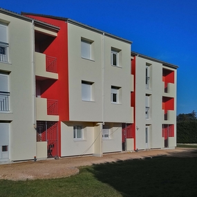 découvrez comment la rénovation thermique des logements peut améliorer le confort de votre maison tout en réduisant vos factures d'énergie. profitez d'une expertise reconnue pour optimiser l'isolation, la performance énergétique et contribuer à la transition écologique.