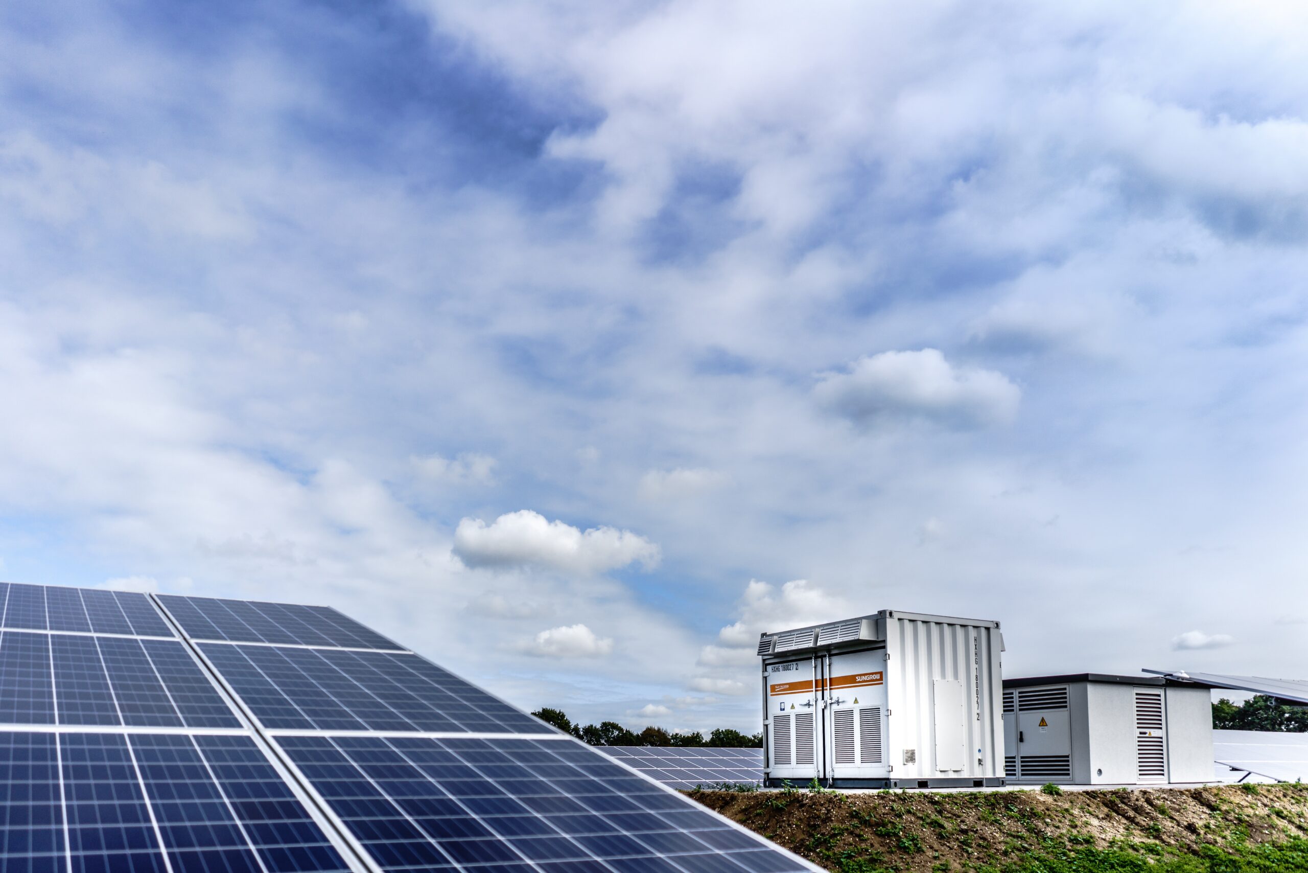 découvrez notre soutien photovoltaïque : des solutions personnalisées pour maximiser l'efficacité de vos installations solaires, réduire vos factures d'énergie et contribuer à un avenir durable. informez-vous sur nos services d'accompagnement, d'installation et de maintenance adaptés à vos besoins.