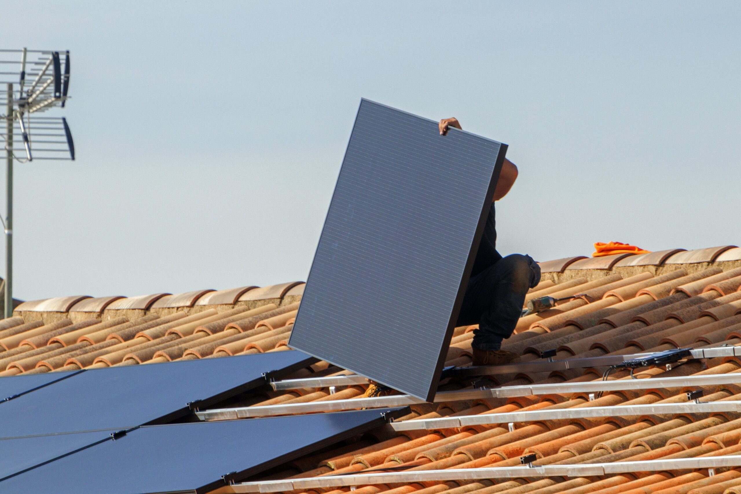 découvrez les dernières tendances en matière de panneaux photovoltaïques : innovations technologiques, nouvelles installations, et conseils pour optimiser votre investissement en énergie solaire. restez à jour sur les évolutions qui façonnent l'avenir de l'énergie renouvelable.