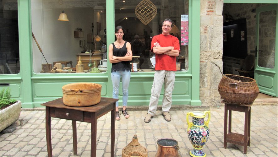 découvrez les trésors locaux qui font la richesse de notre patrimoine. explorez les cultures, les artisans, et les saveurs uniques de votre région. plongez dans une expérience authentique et vivez des moments inoubliables grâce à ces joyaux cachés.