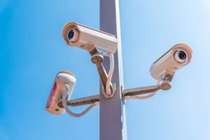 découvrez nos solutions de télésurveillance pour la sécurité de vos locaux. obtenez des leads qualifiés et protégez efficacement votre entreprise grâce à des systèmes de surveillance à distance fiables et adaptés à vos besoins.