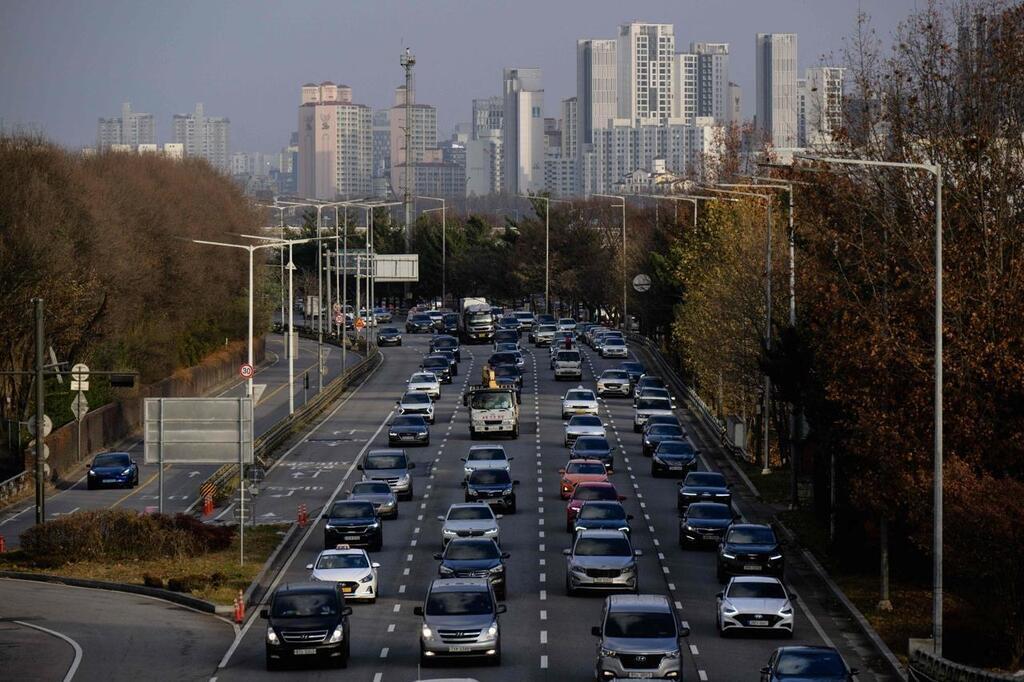 découvrez comment l'intelligence artificielle transforme le secteur du transport routier, améliorant l'efficacité, la sécurité et la durabilité. explorez les dernières innovations et tendances qui redéfinissent la logistique et l'automatisation des véhicules.