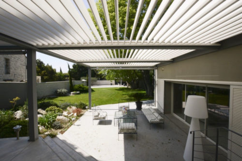 découvrez nos solutions de leads pour pergolas bioclimatiques, alliant confort et design. optimisez votre espace extérieur avec une pergola intelligente qui s'adapte à toutes les saisons et améliore votre qualité de vie.