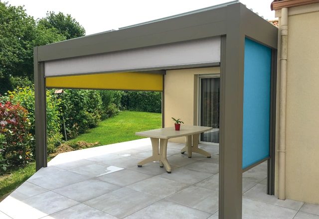 découvrez notre gamme de pergolas motorisées, alliant élégance et praticité. profitez de votre extérieur tout en contrôlant l'ombre et la lumière grâce à nos solutions innovantes. obtenez des leads exclusifs pour transformer votre espace extérieur en un véritable havre de paix.