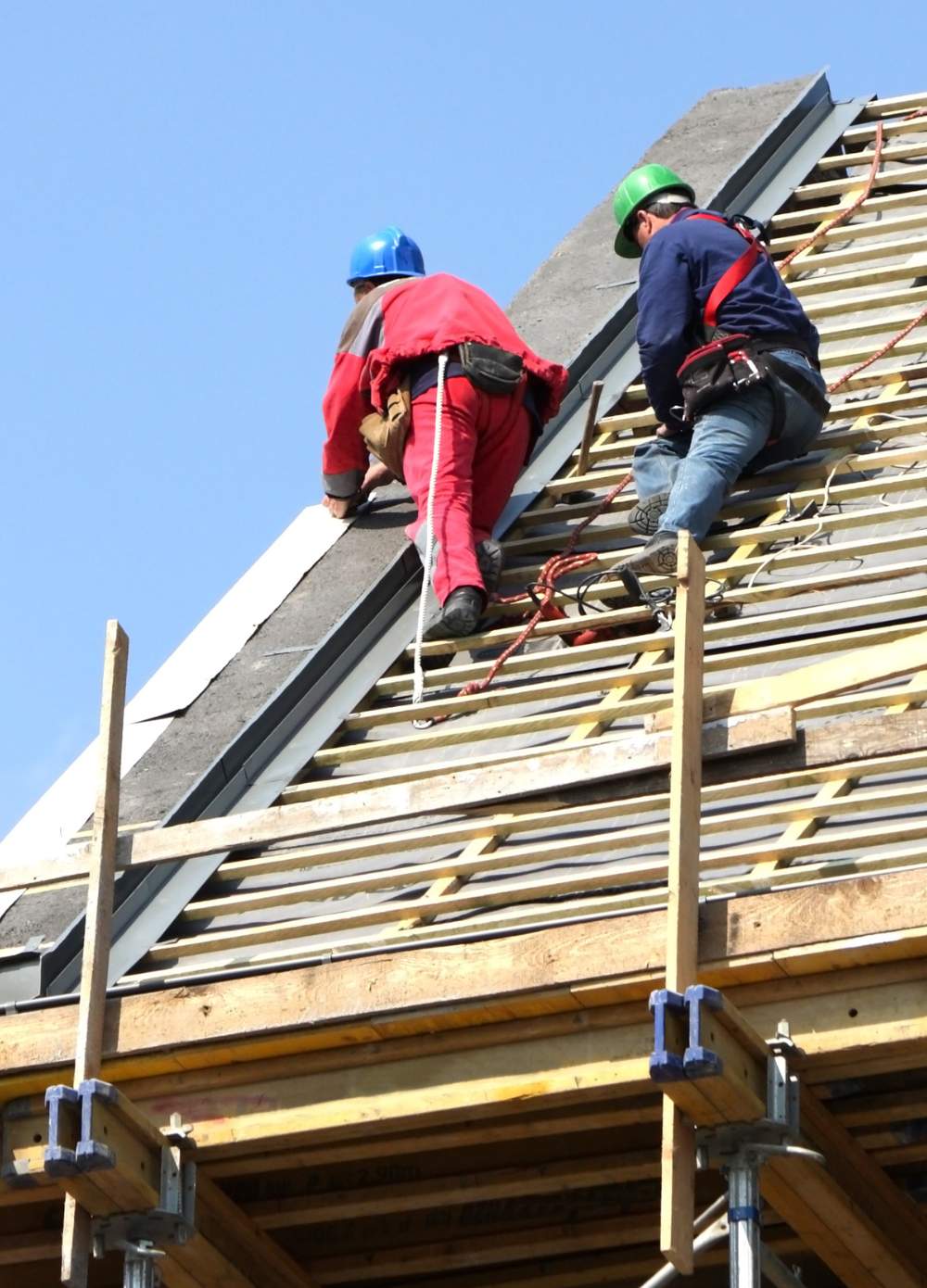 découvrez comment optimiser vos relations avec des leads dans le secteur de la toiture. apprenez des stratégies efficaces pour générer des prospects qualifiés, établir des partenariats solides et maximiser votre succès commercial dans le domaine de la toiture.